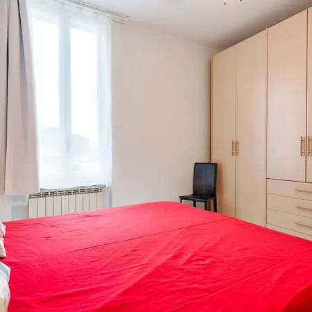 In Via Cremona - - By Host4u Apartamento *