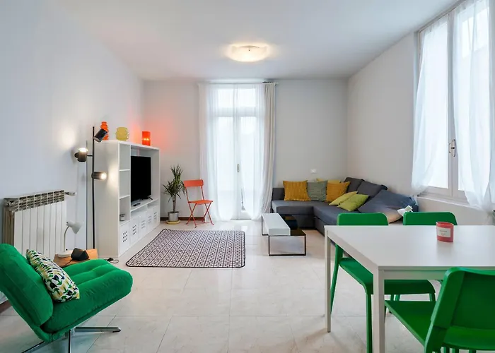 Host4u - Via Cremona A Apartment *